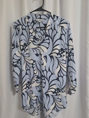 La Mer Light Blue, Navy & White Abstract V-Neck Tunic